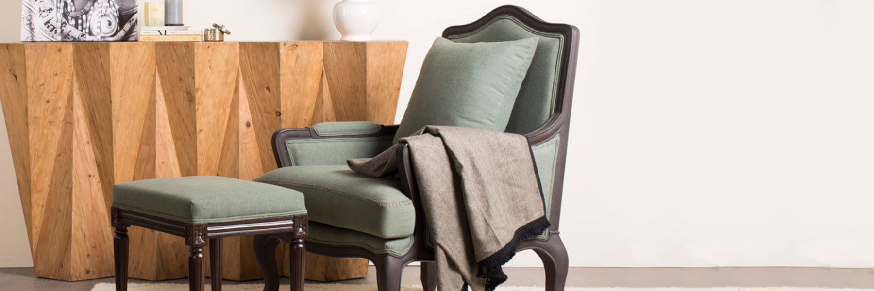Footstools & Poufs