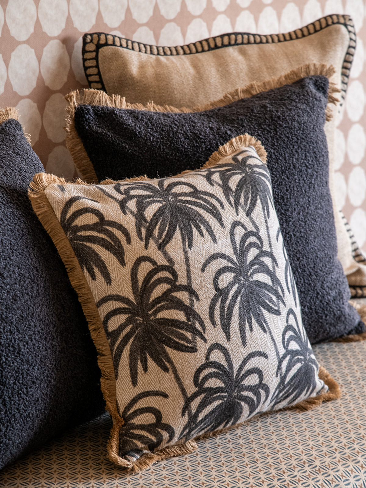Palm Bay Cushion Cover (Onyx)