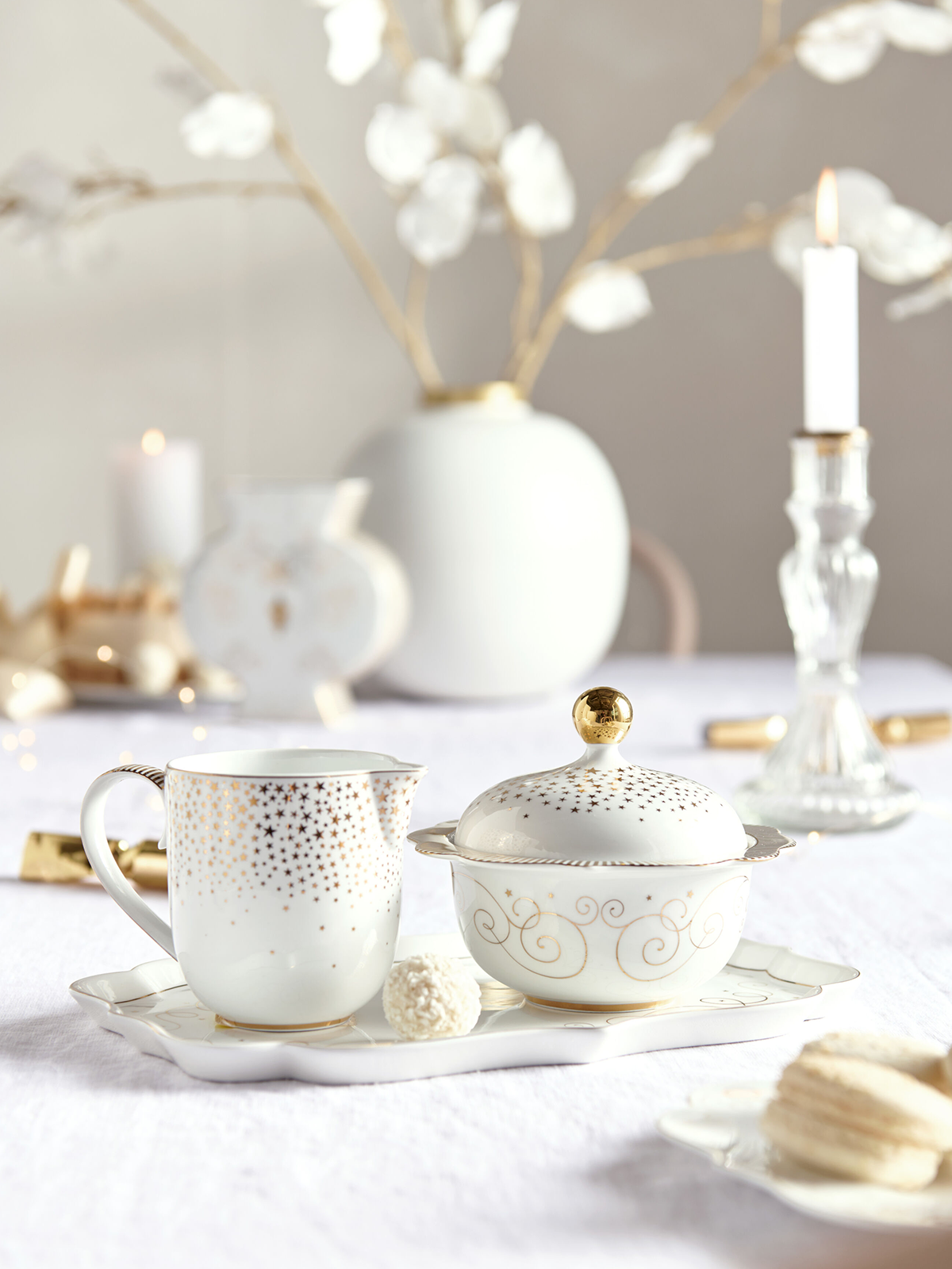 Royal Winter White Sugar & Creamer Set