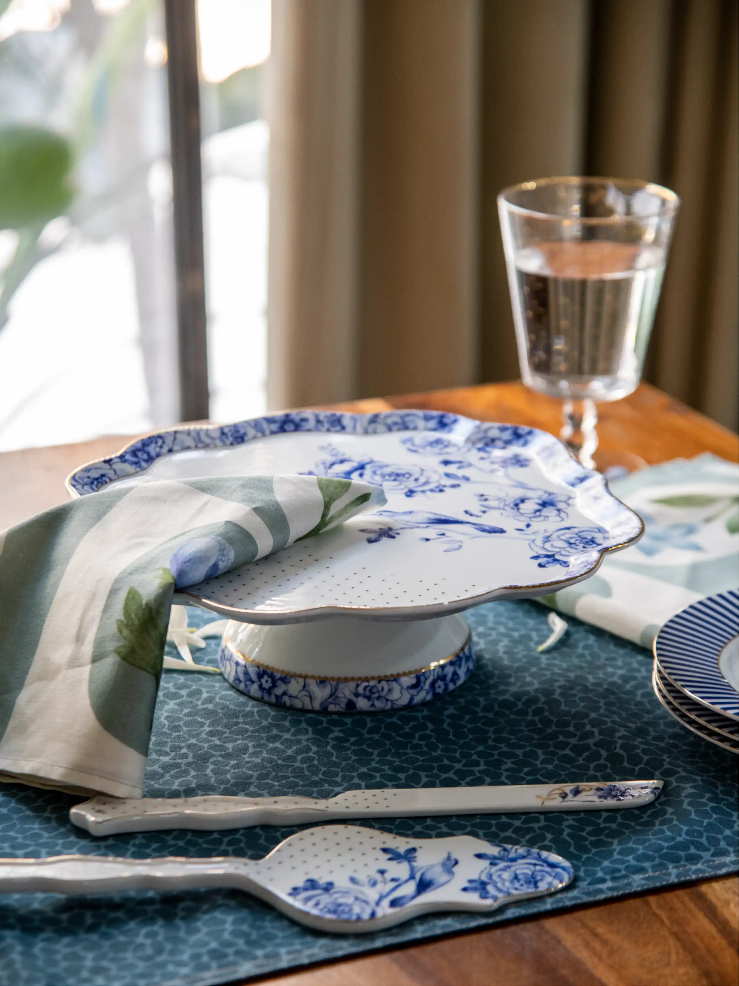 Petal Poise Napkin (Sky) - Set of 4
