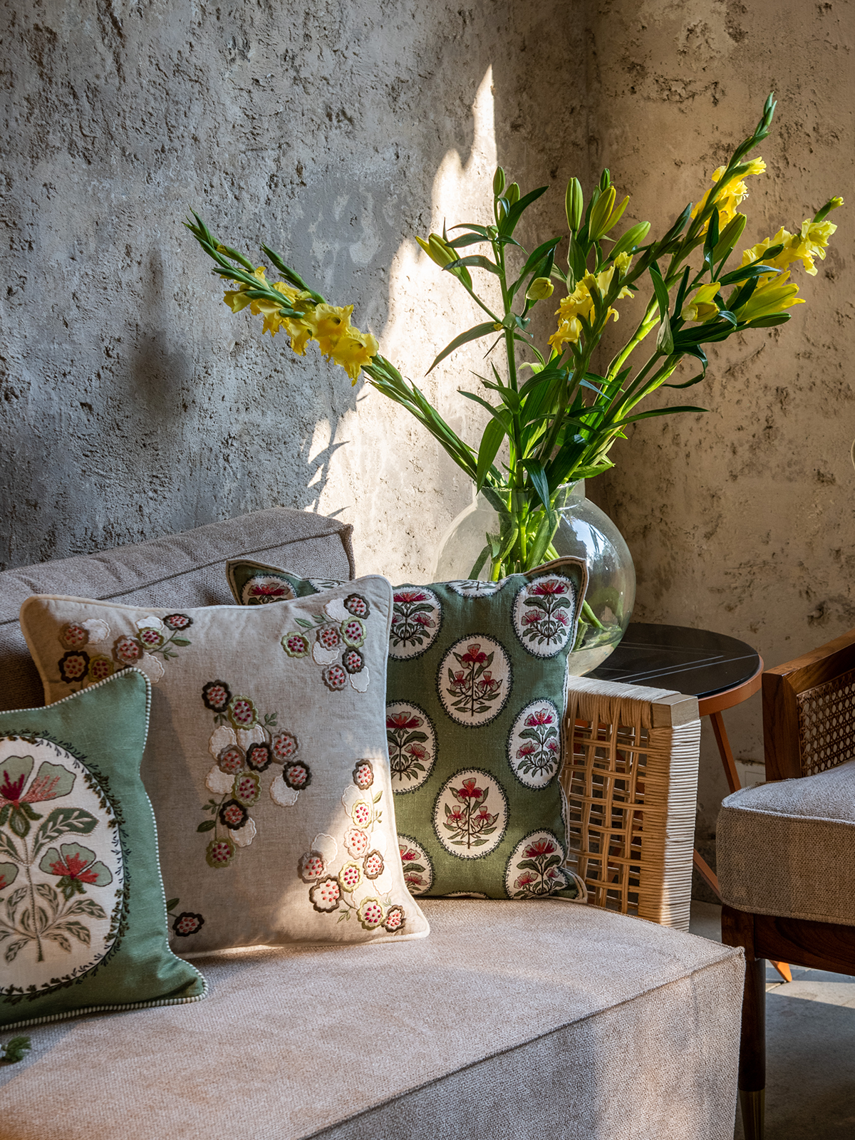 Poppy Burst Cushion Cover (Sage)