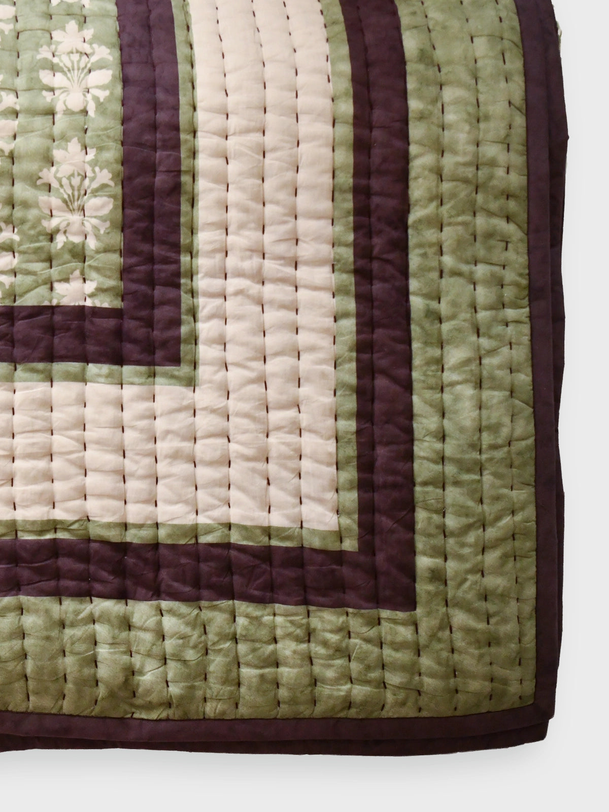 Mulberry Vine Quilt