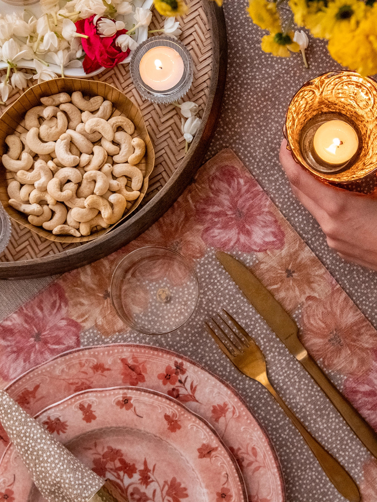 Bloomlight Placemat & Napkin