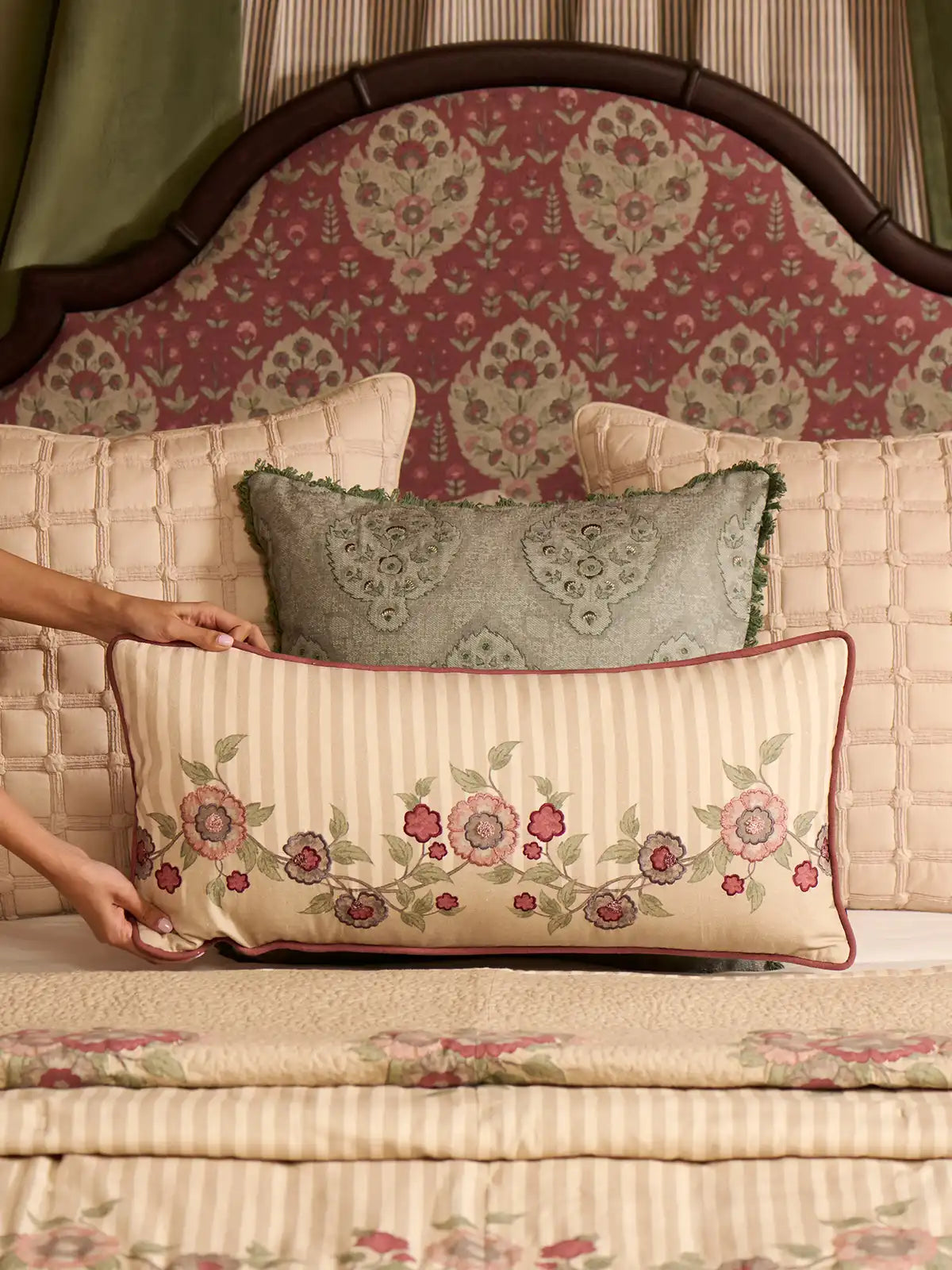 Maison Celeste Bedding Set