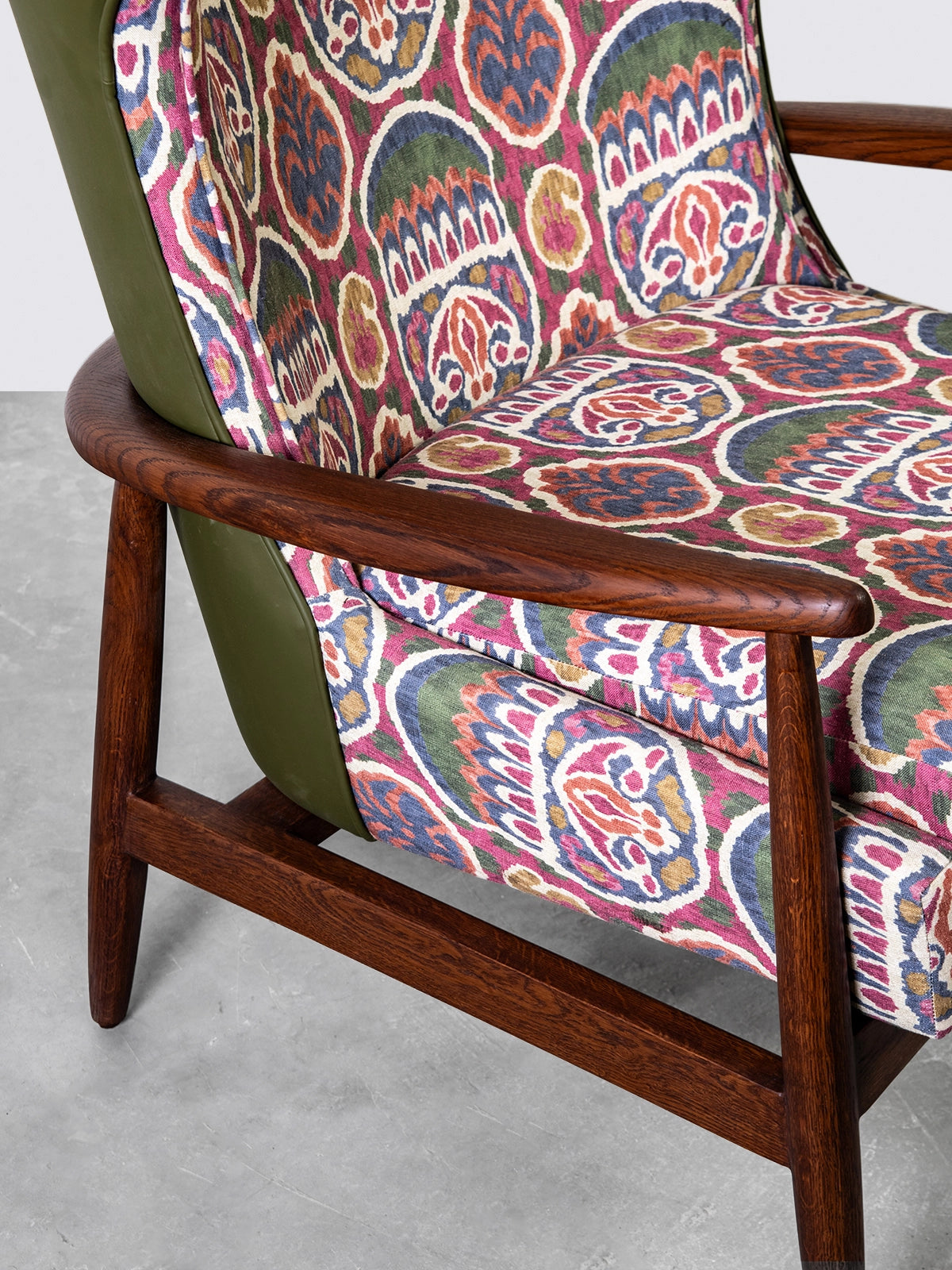 Crest Wing Chair