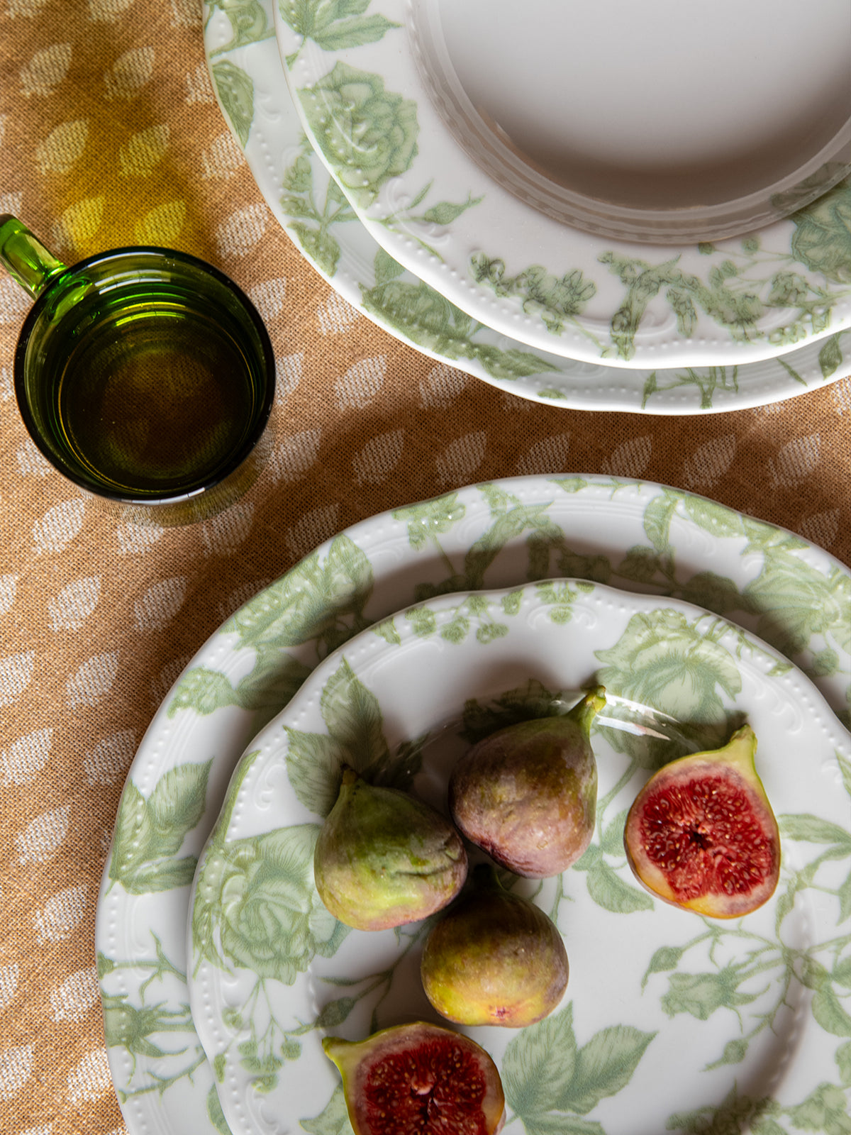 Green Roses Dessert Plate - Set of 2