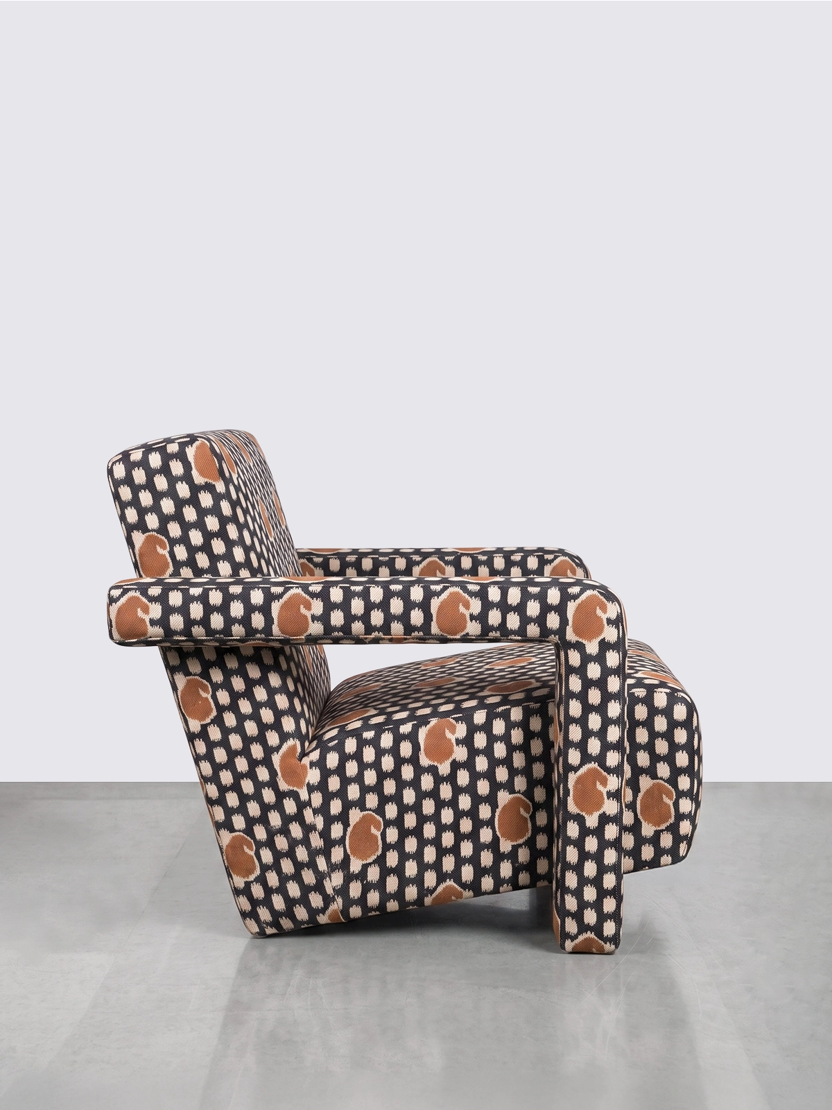 Marloe Armchair