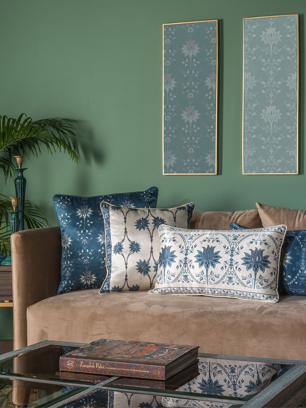 Isfahan Cushion Cover (White)