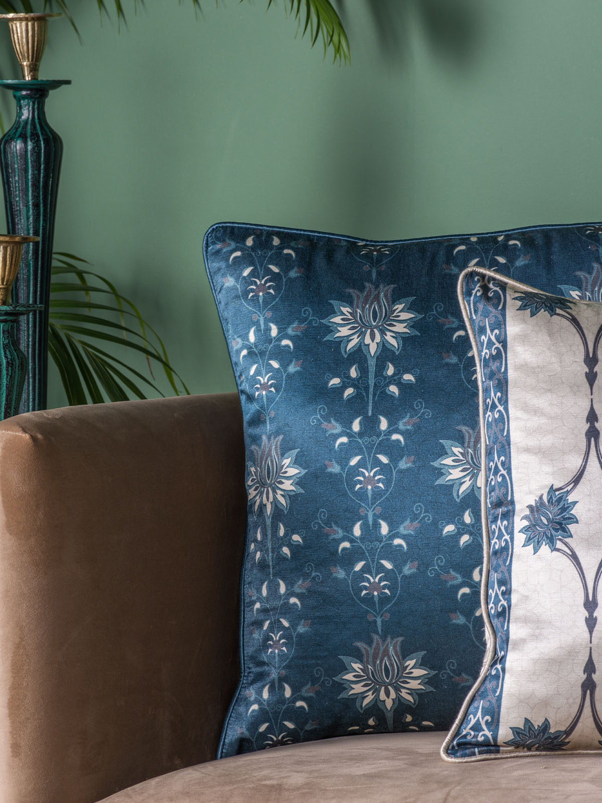 Niloufar Cushion Cover (Blue)