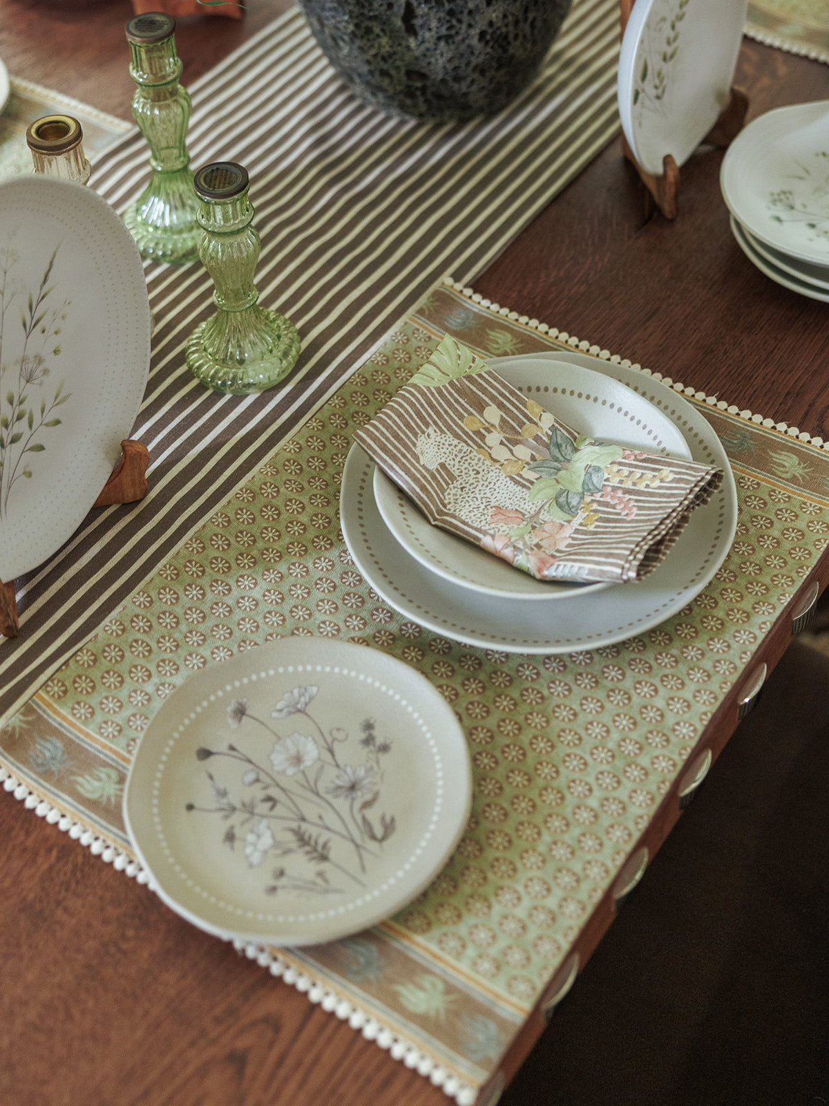 Sage & Savannah  Placemat & Napkin