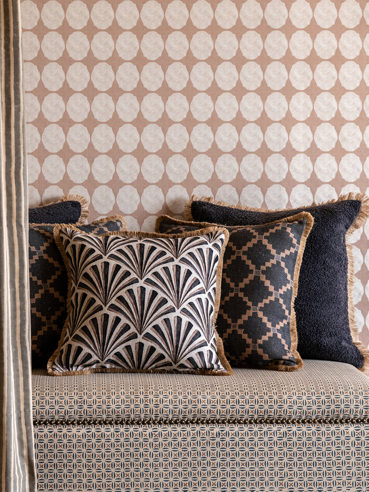 Stone Steps Cushion Cover (Onyx)