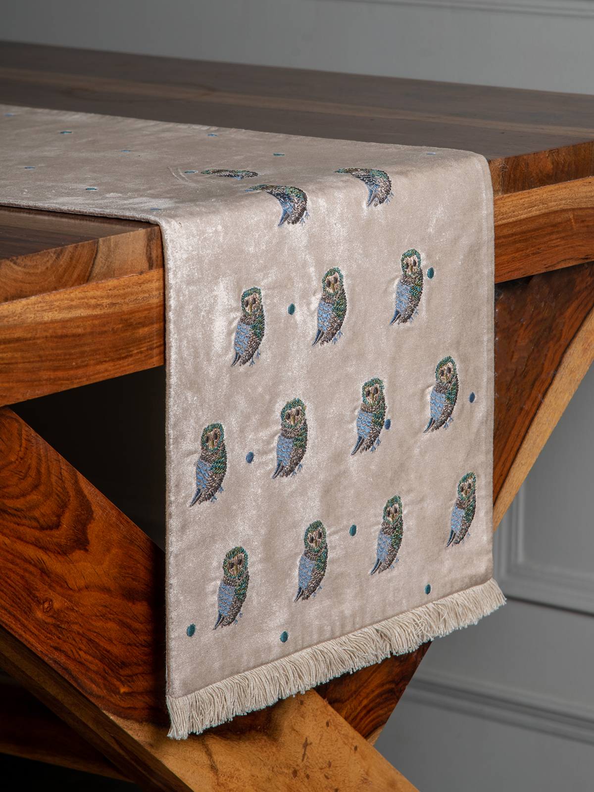 Hibou Table Runner