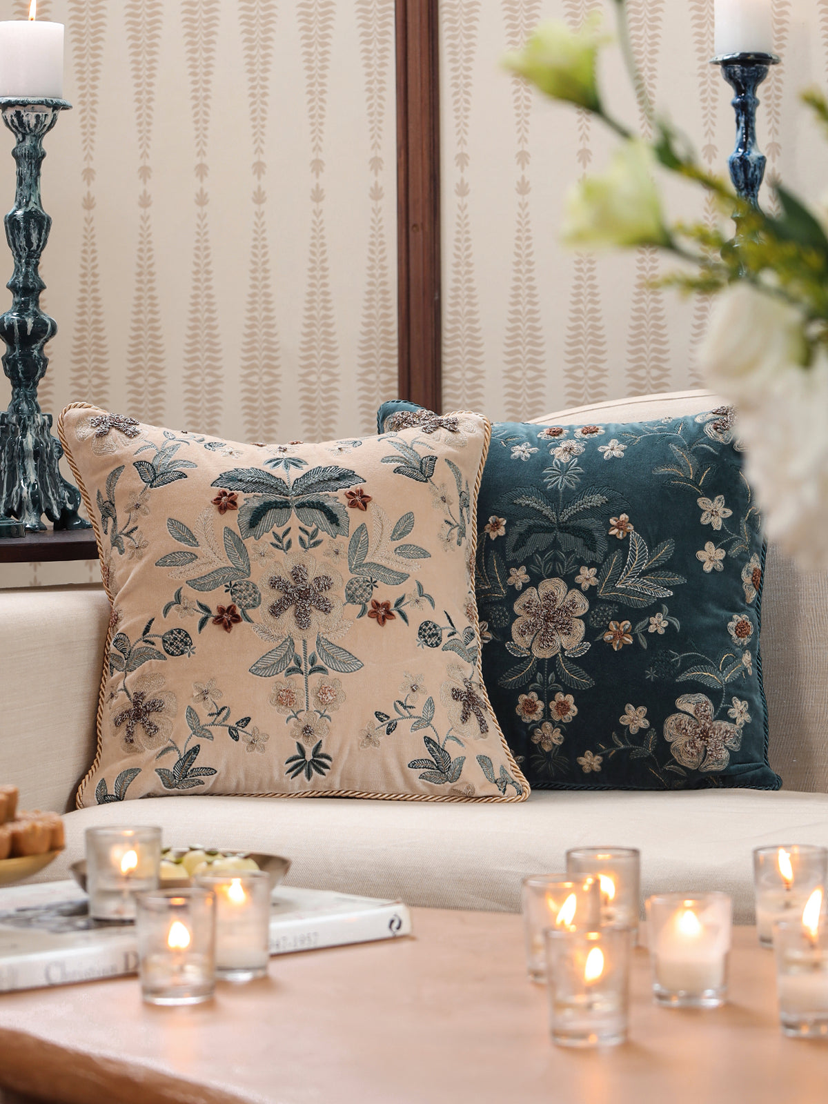 Garden Crest - Ivory