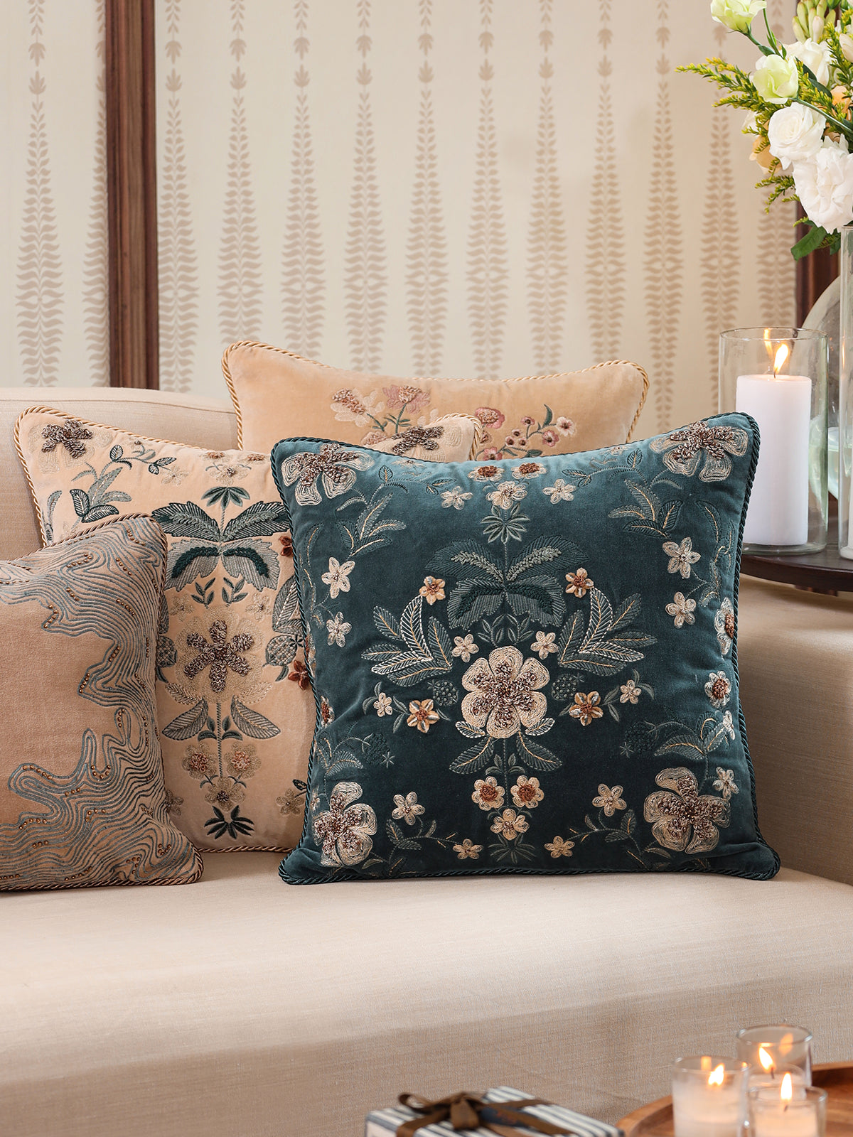 Garden Crest - Teal