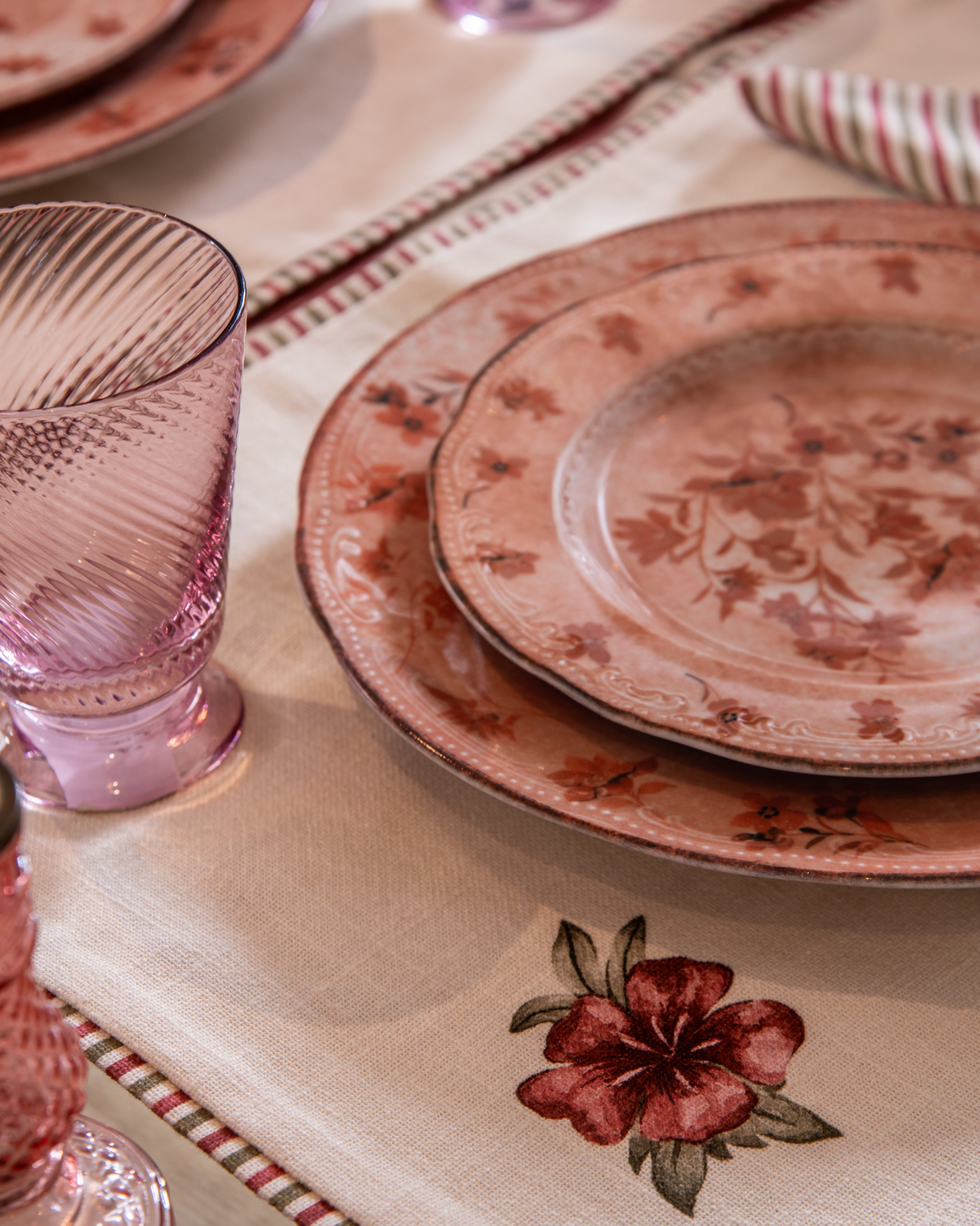 Rose Flowers Dinner Plate - Set of 2