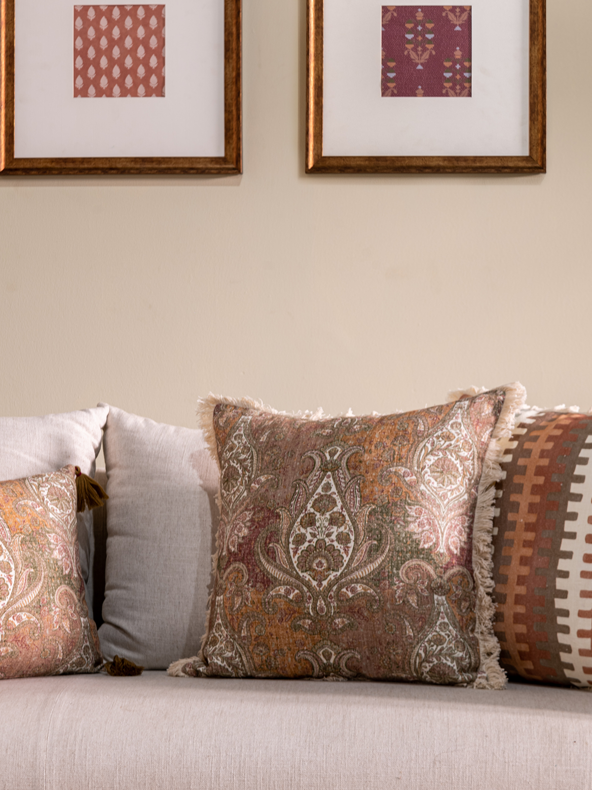 Paisley Manor Cushion Cover (Rust)