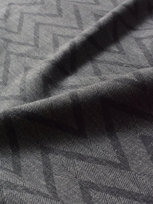 Balinese Chevron (Noir) - Sample