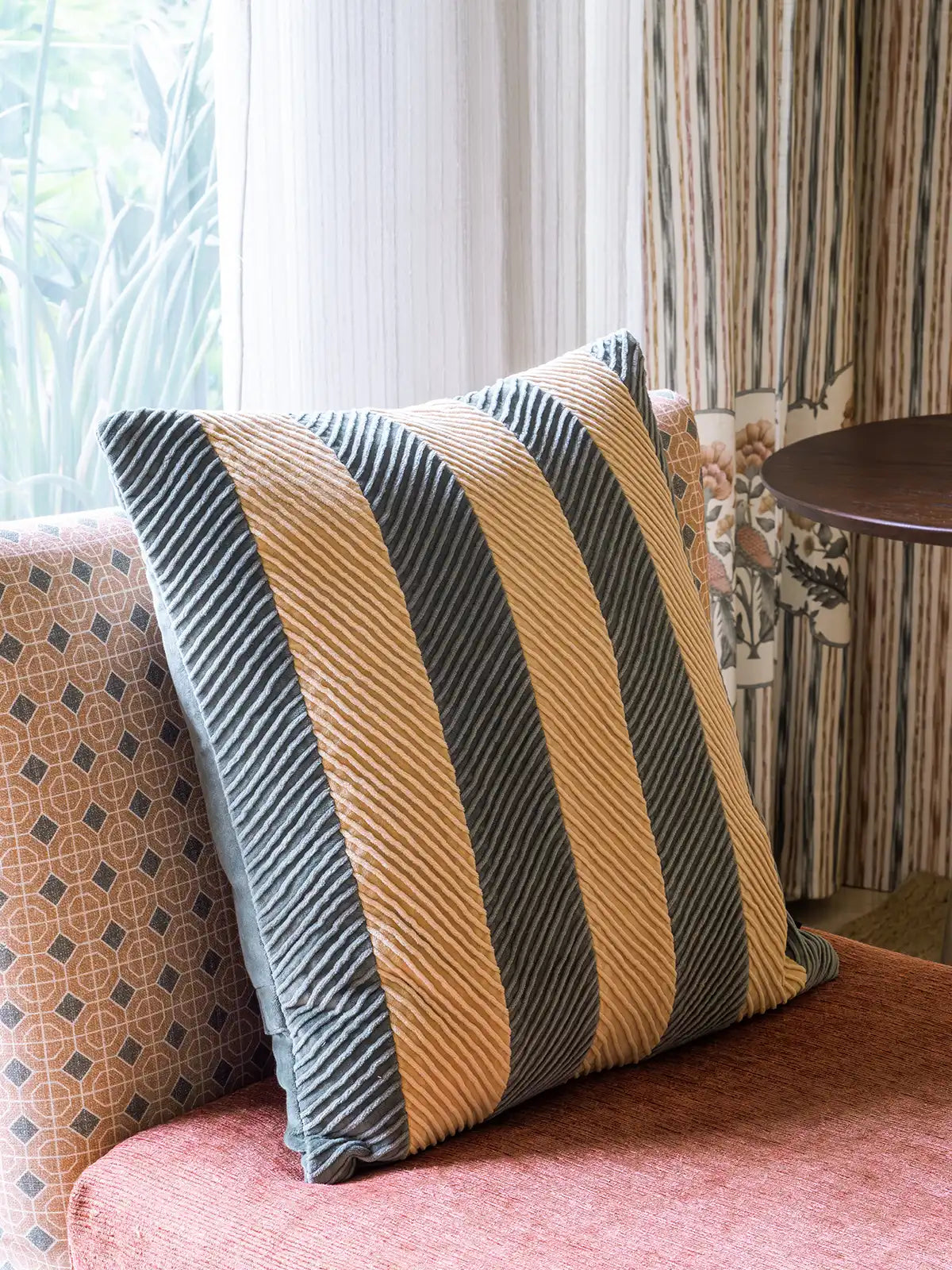 Striped Chevron Velvet Cushion(Naples)