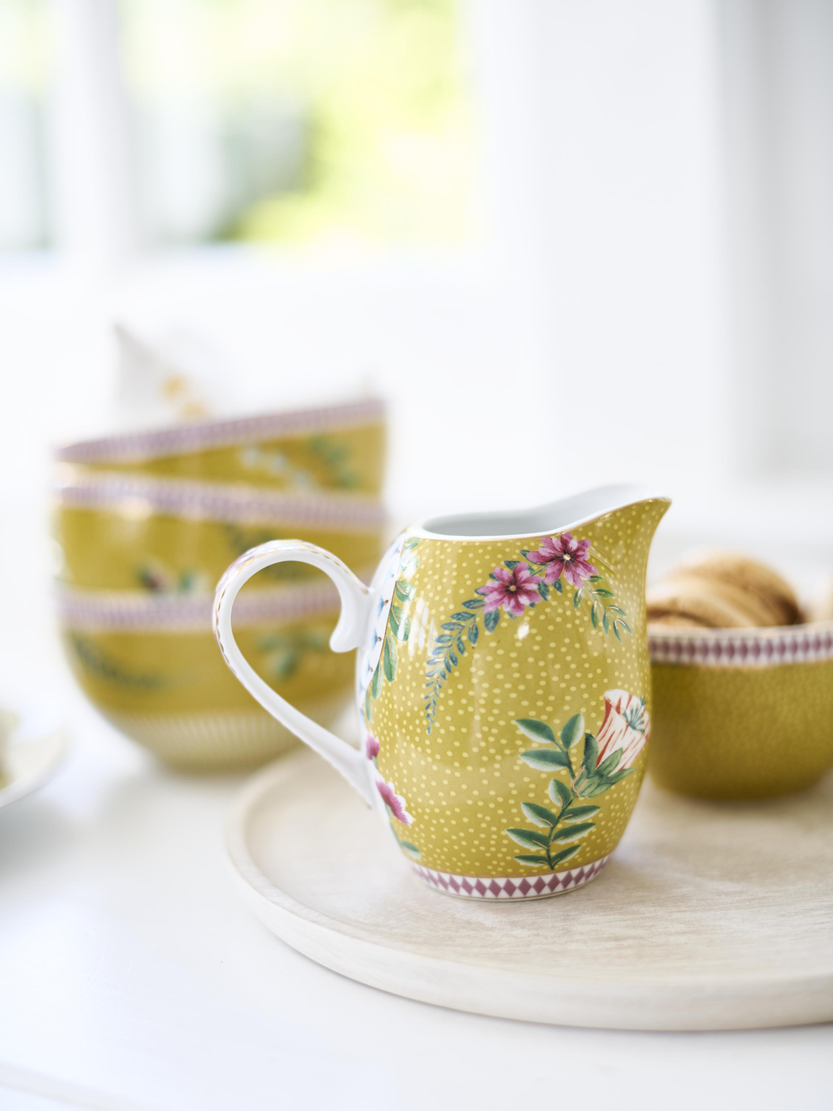 La Majorelle Yellow Sugar and Creamer Set