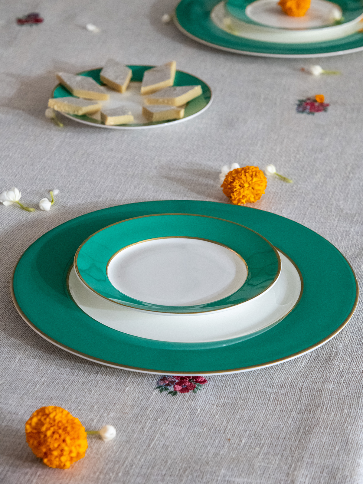 Chique Green Side Plates (Set of 2)