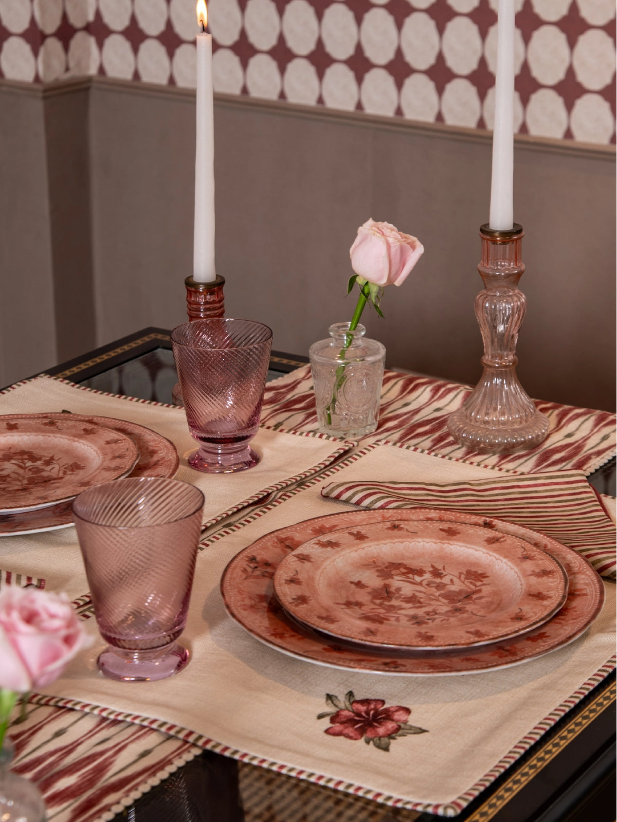 Palace Trellis Placemat & Napkin Sets (Multi)