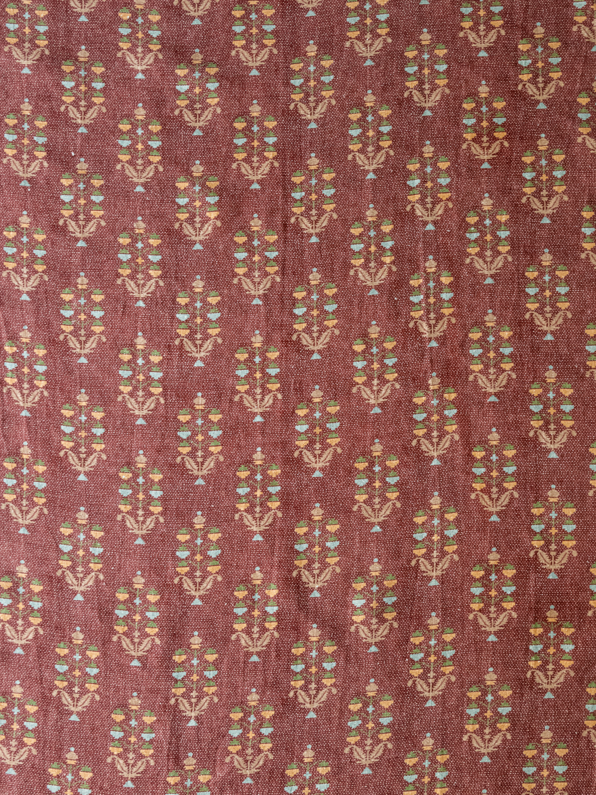 Kilim Buta (Maroon)