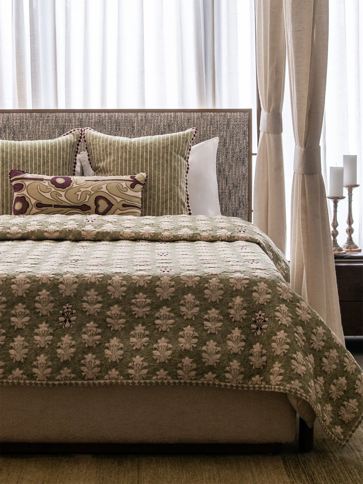 Mulberry Vine Bedding Set