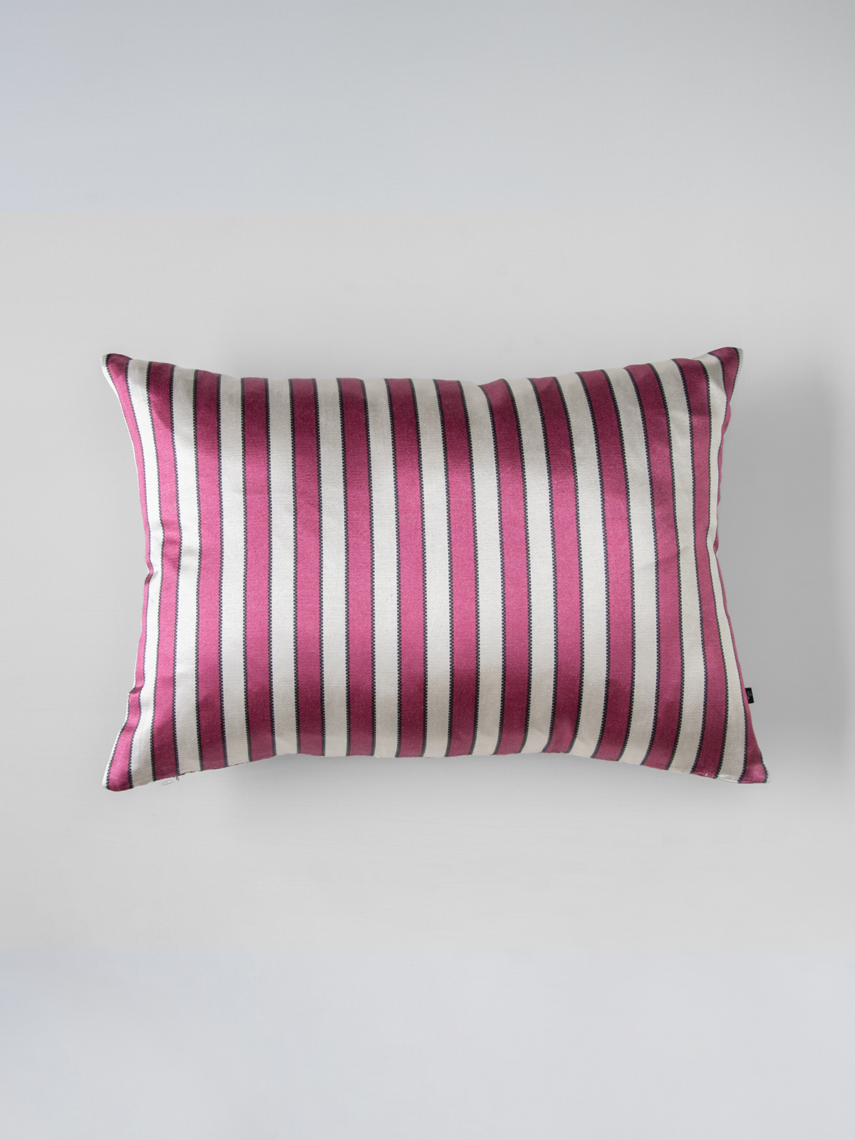 Hymn Cushion Cover (Fuchsia)