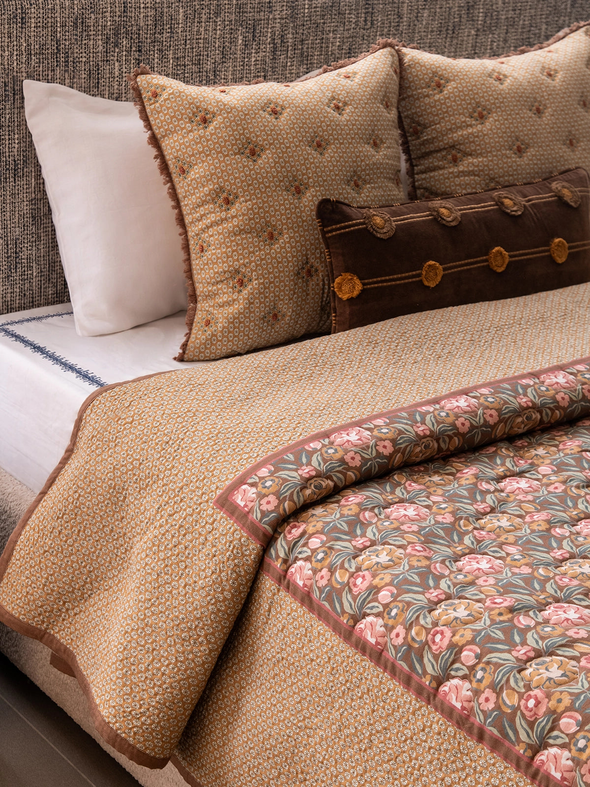 Jungle Bouquet Bedding Set (Mocha)