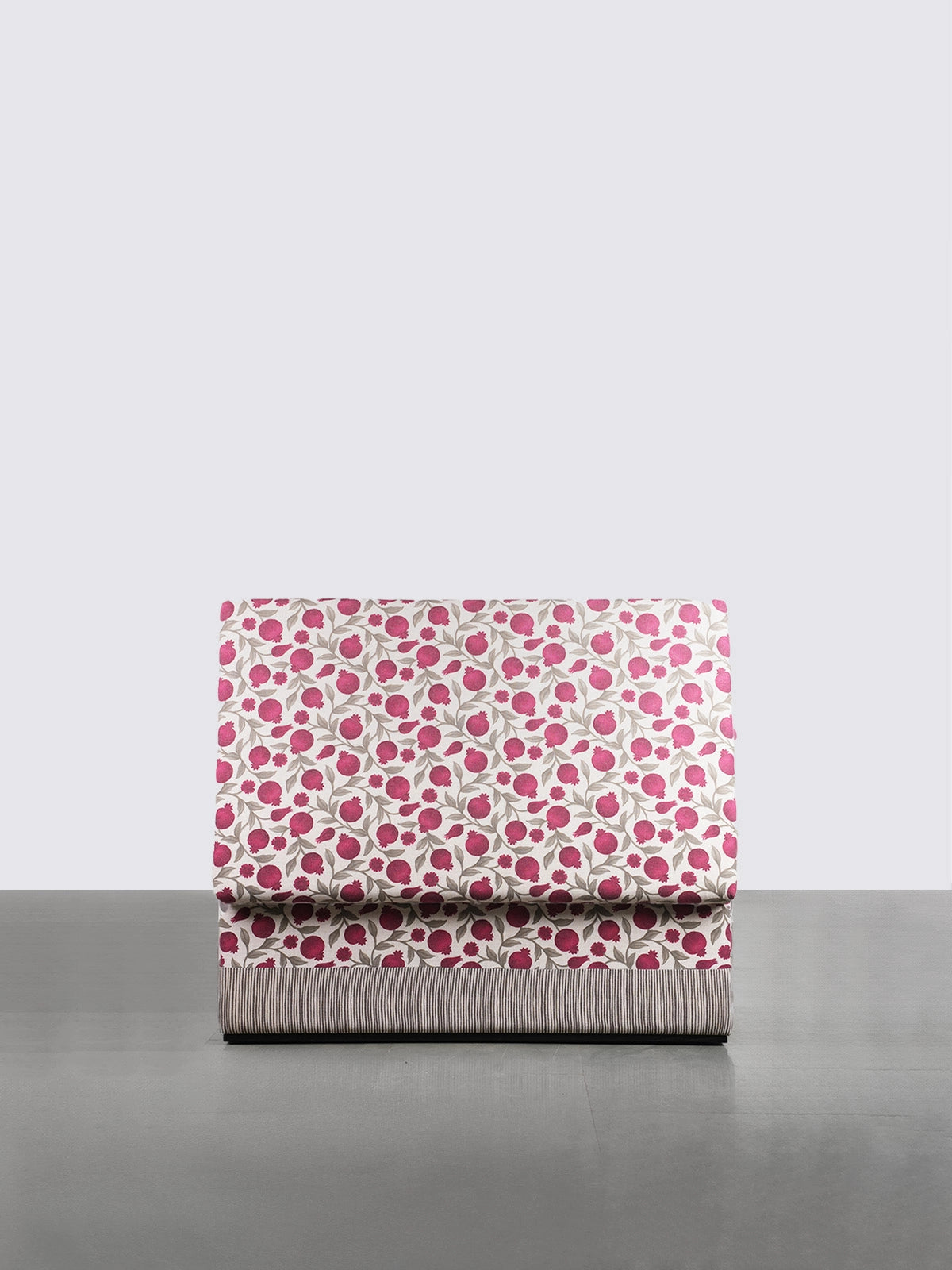 Alora Ottoman