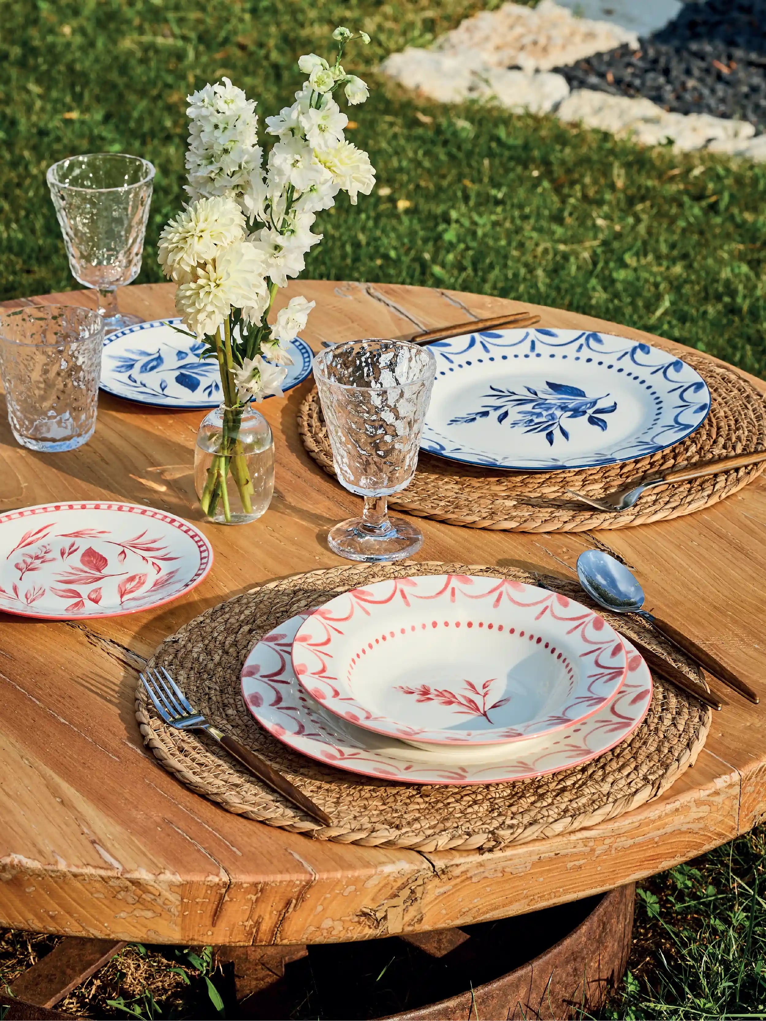 BLUE LOIRA DINNER PLATE SET OF 2