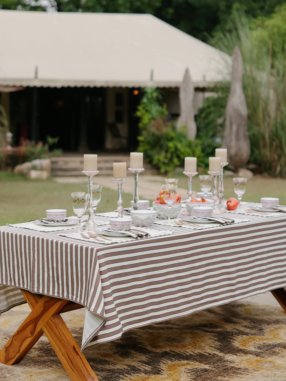 Echo Stripes Table Cloth (Cocoa)