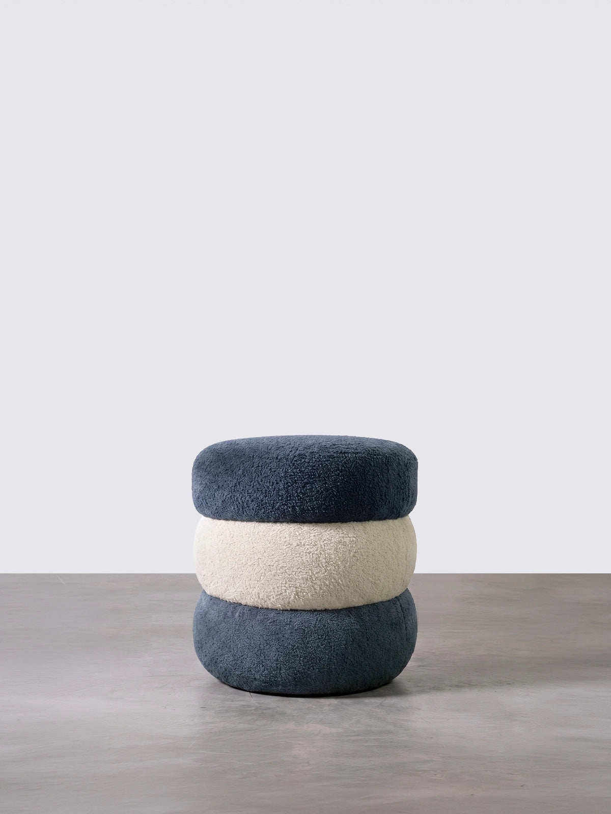 Coil Pouf