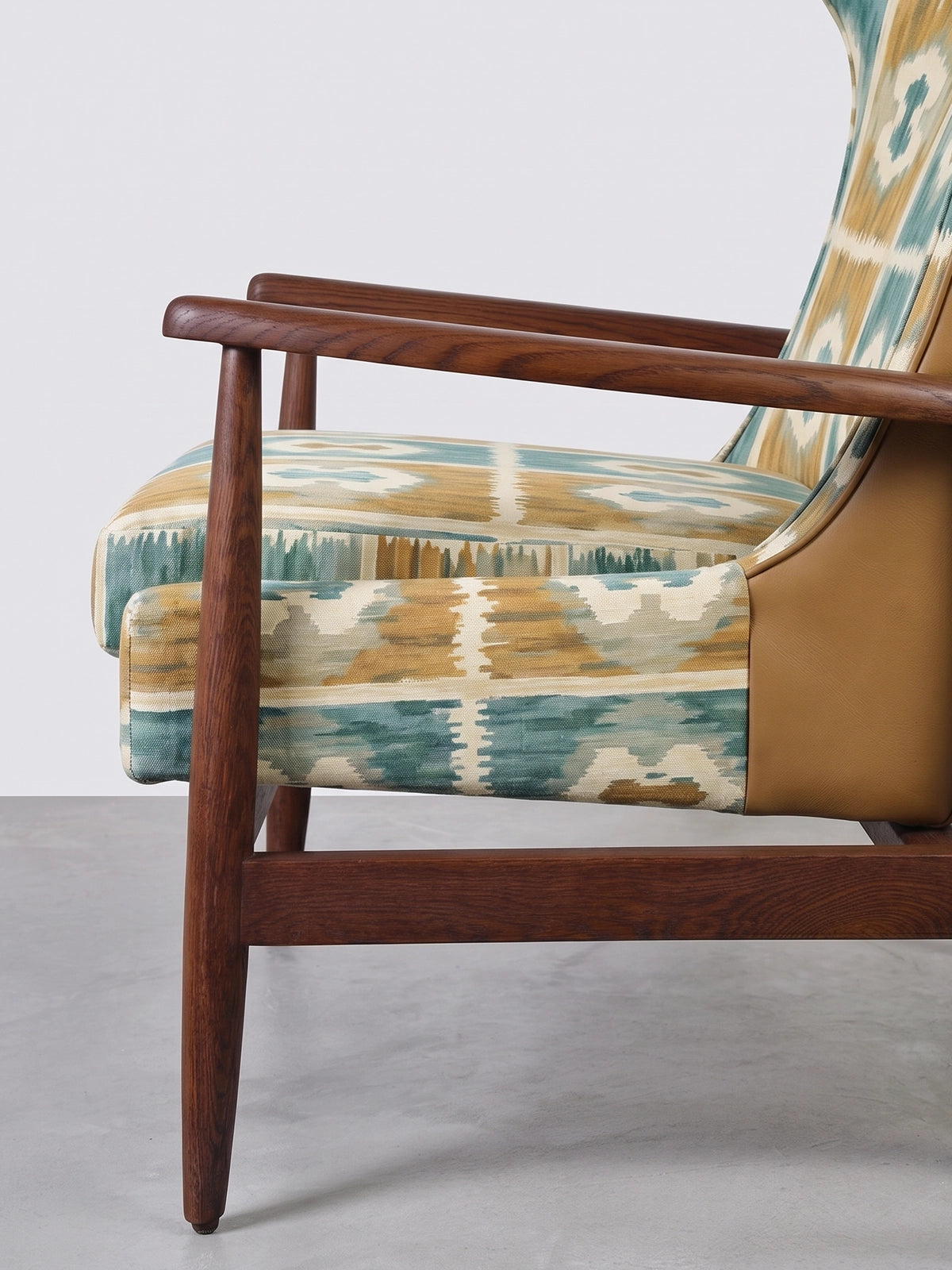 Crest Wing Chair