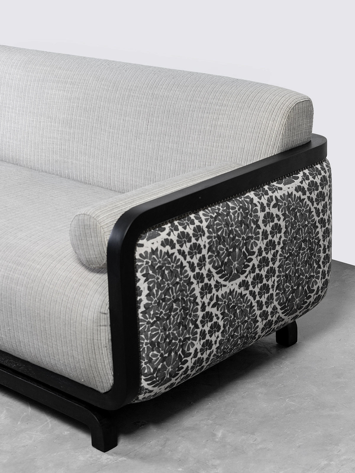 Maison Sofa Small
