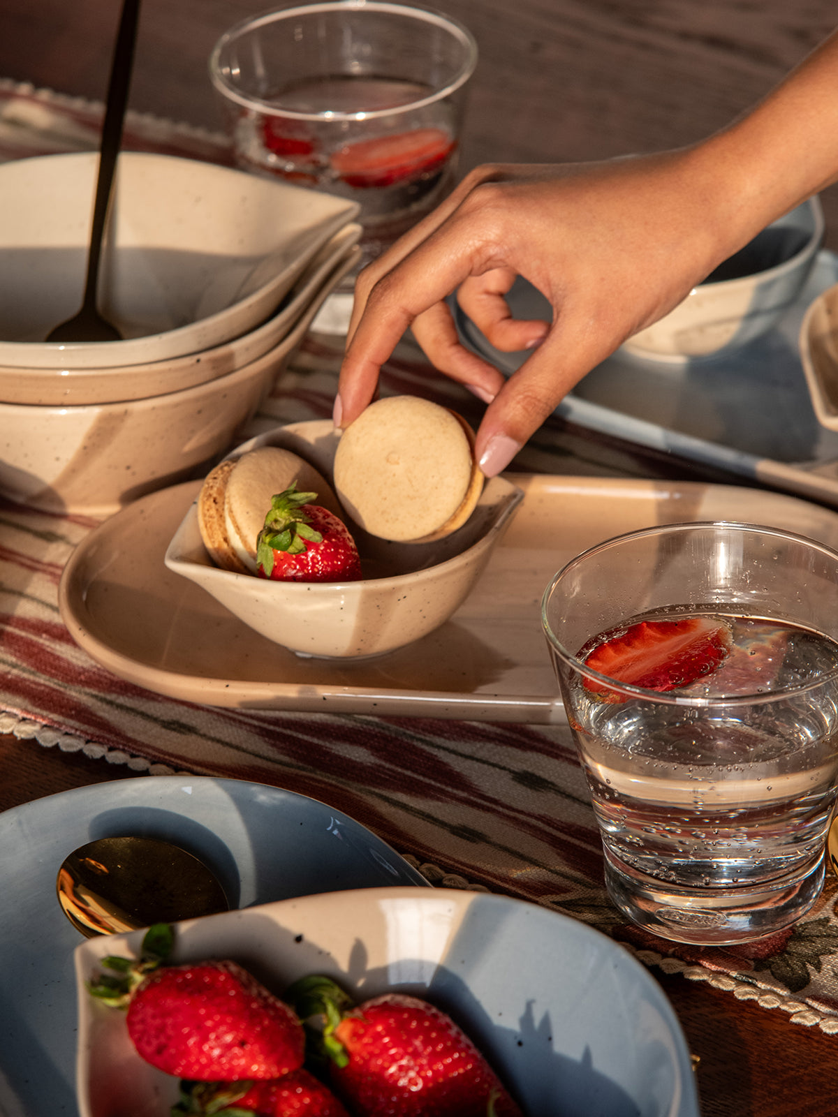 Pepa Small Bowl & Tray Set (Almond)