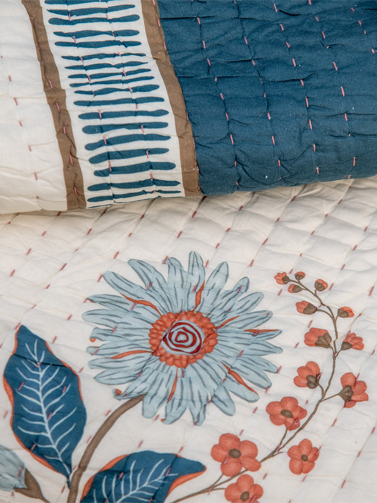 Spring Field Quilt (Ivory)