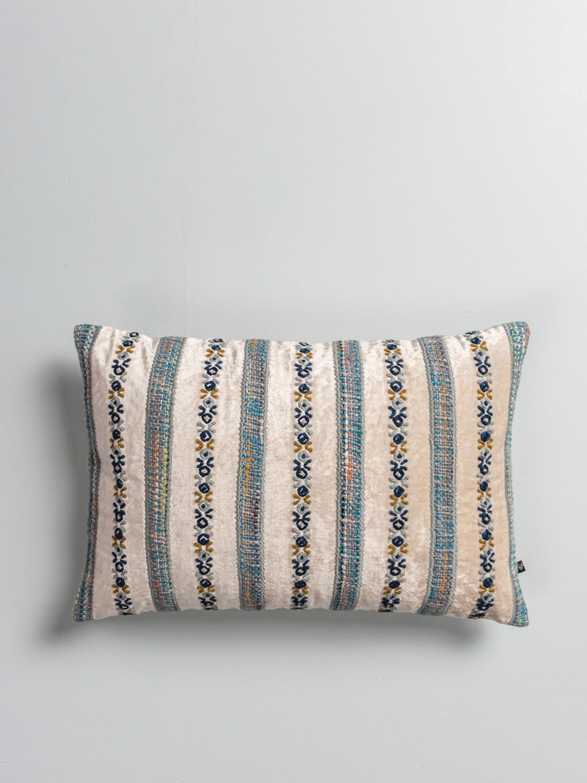 Pebbles Cushion Cover (Blue)