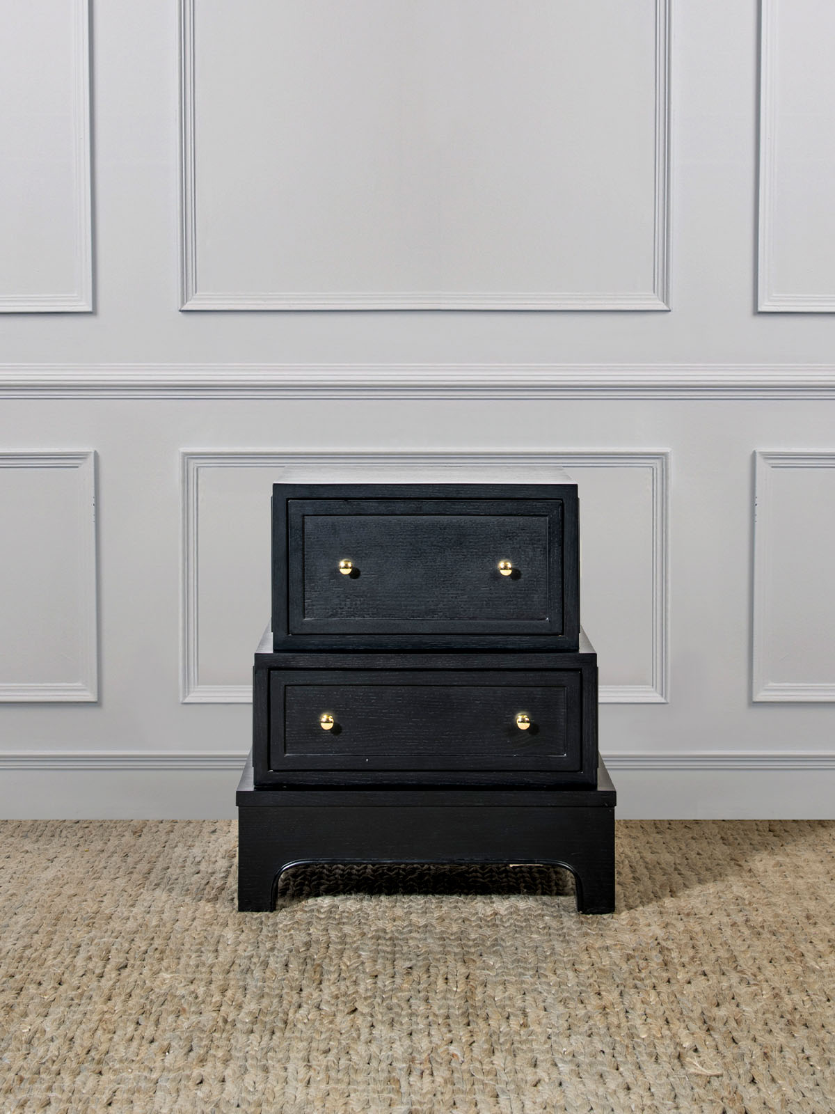 Black Oak Side Table cottonsandsatins