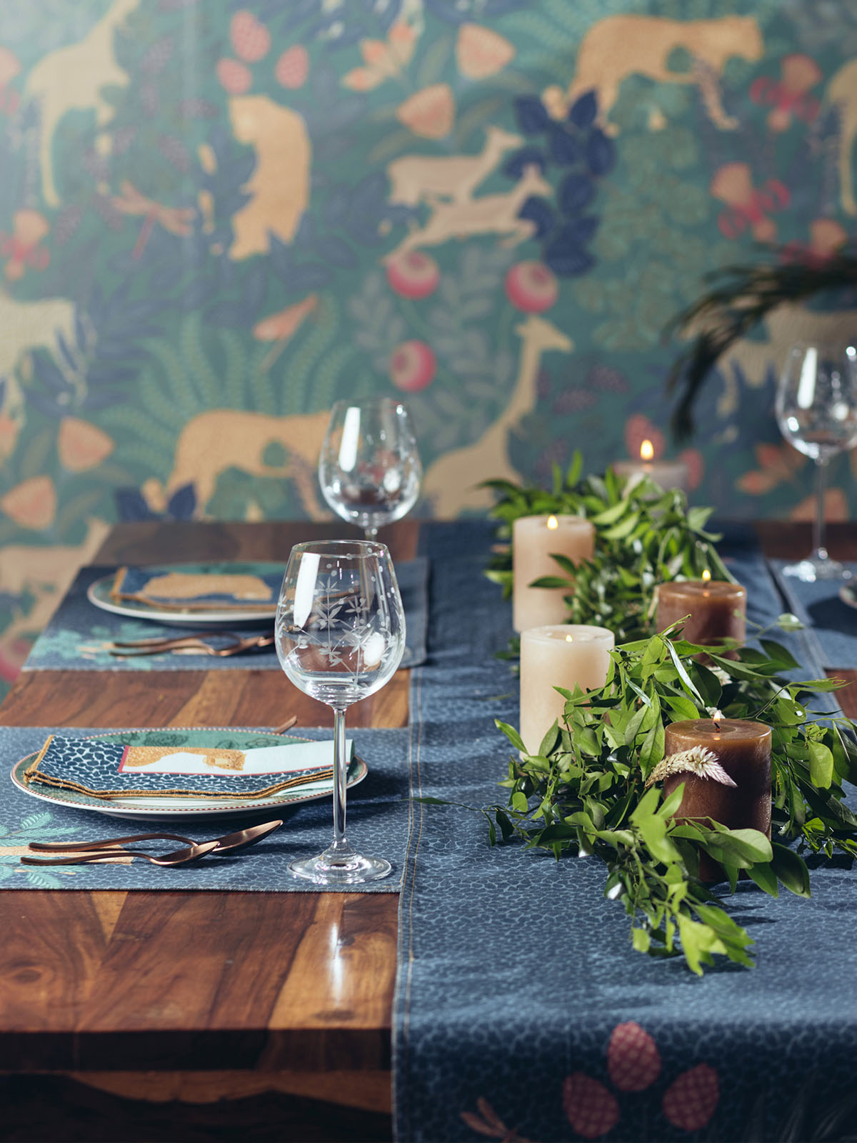 Majestic Leopard Table Runner