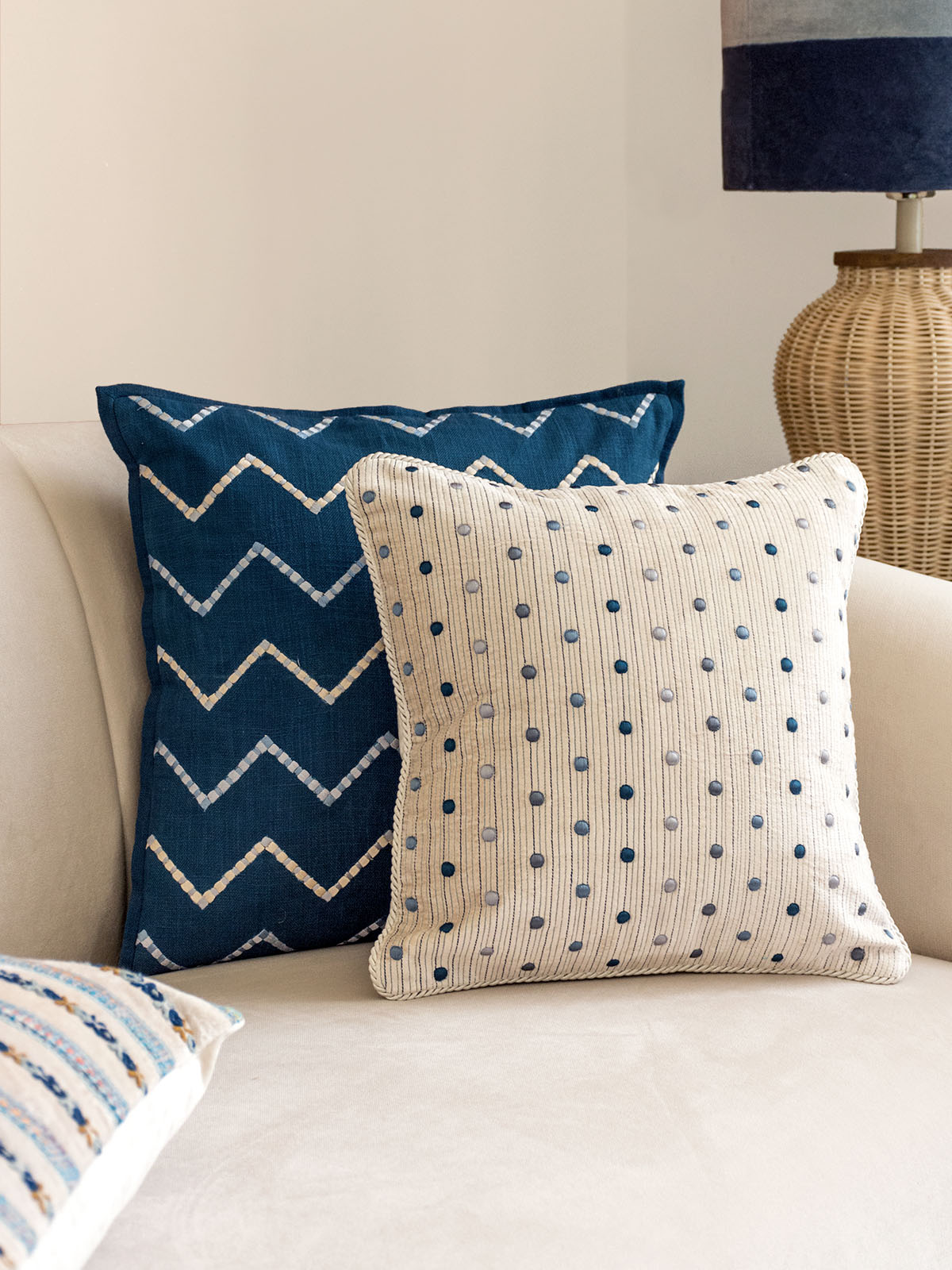 Drizzle Cushion Cover (Blue)