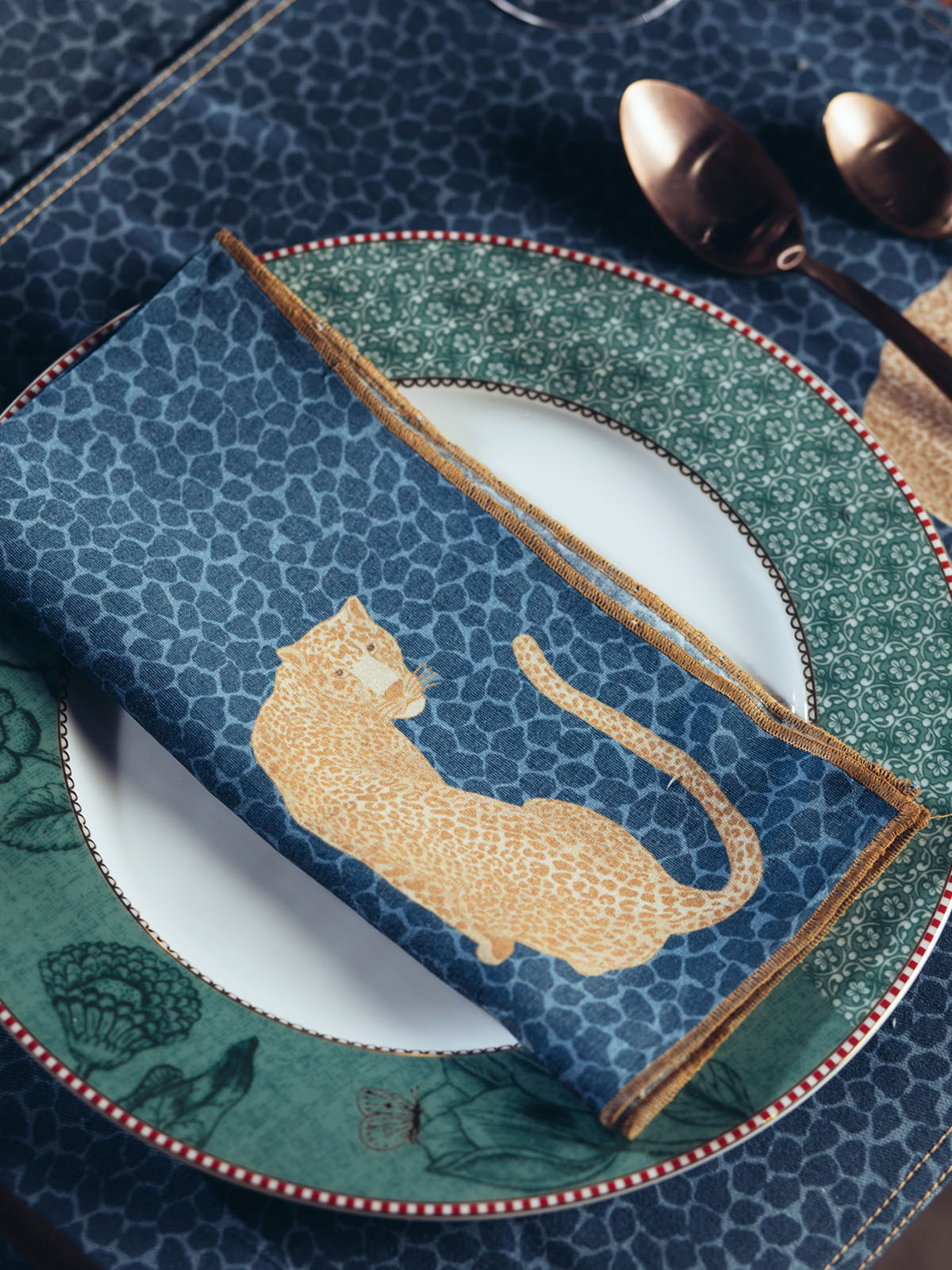 Leopard Prowl Placemats and Napkins