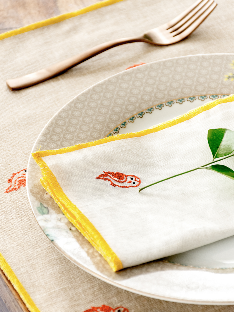 Hopping Owl Placemats and Napkins (Set of 4)