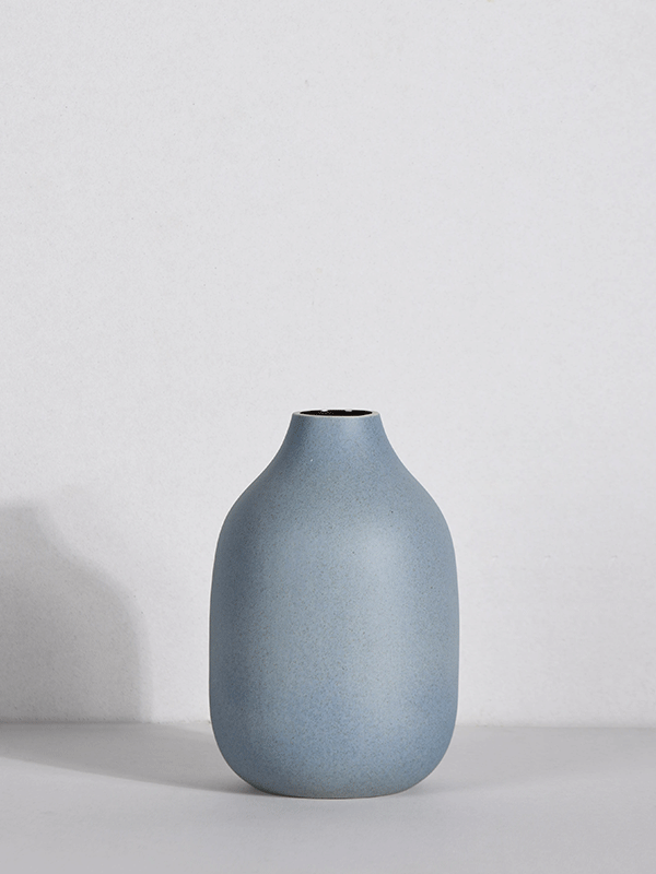 Cliff Vase- Lake-Medium