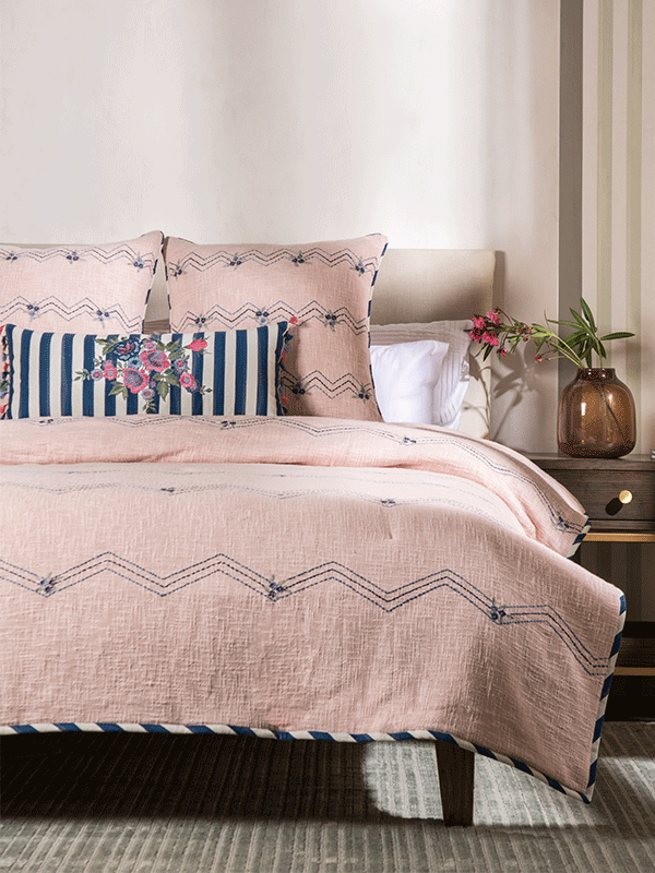 Striped Roses Bedding Set