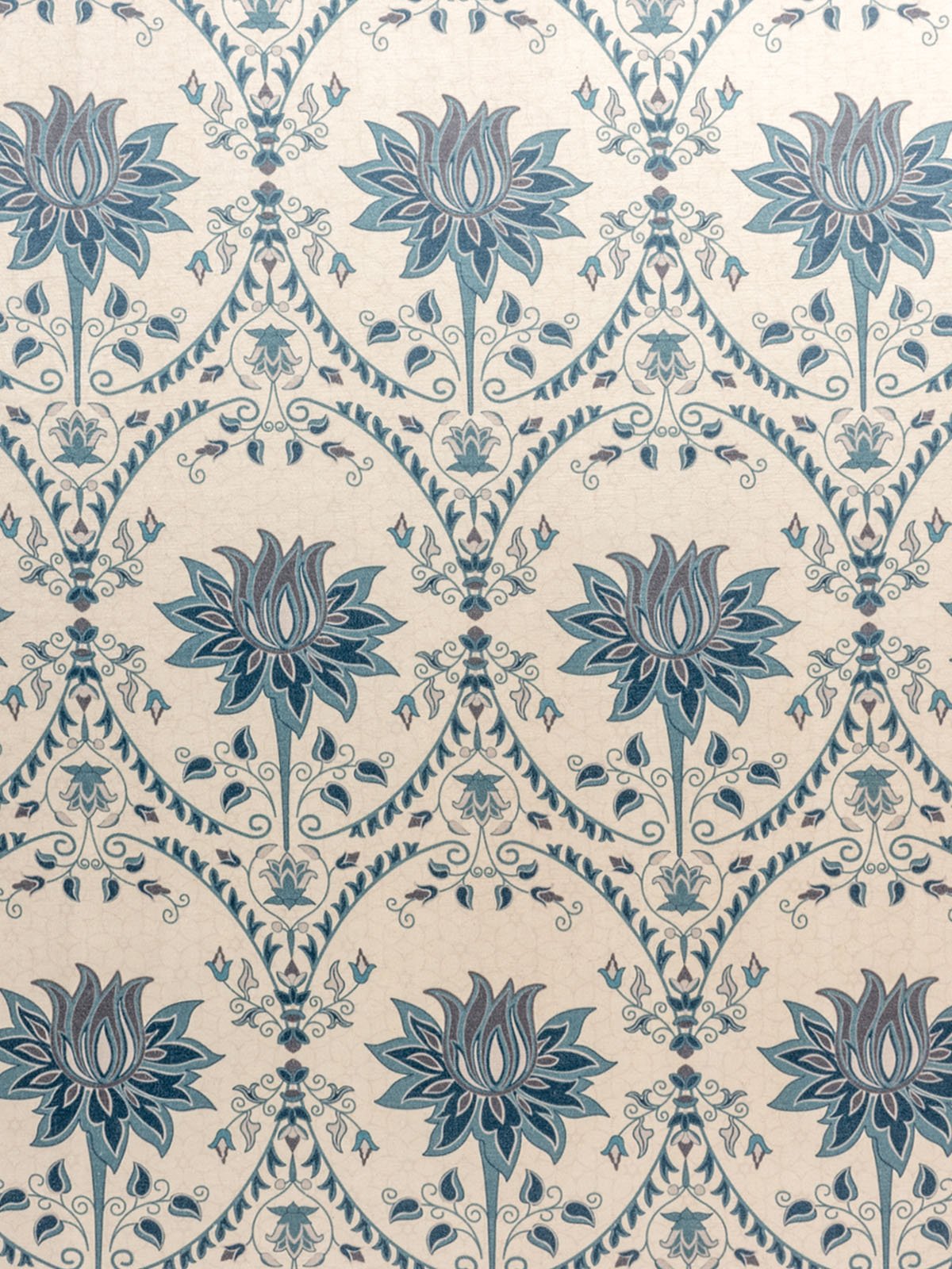 Niloufar (White)-Sample