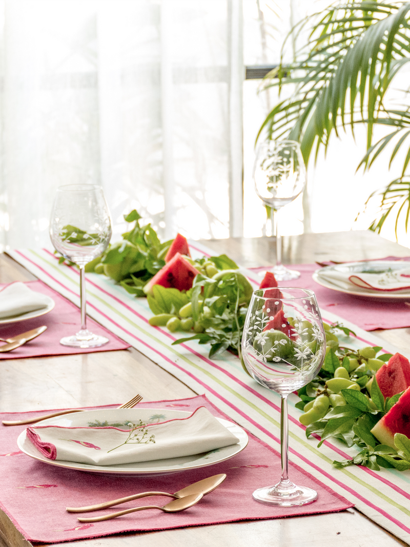 Perching Parrot Placemats and Napkins (Set of 4)